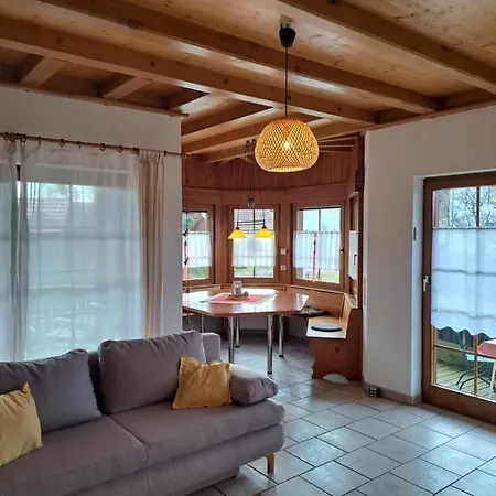 Ferienwohnung Hasenfratz Лёффинген Экстерьер фото